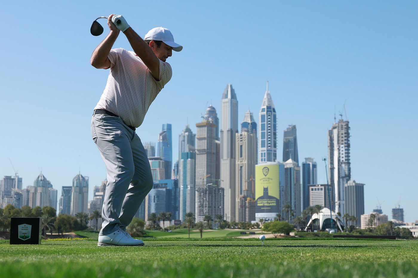 Molinari sets the early pace at Hero Dubai Desert Classic